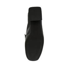 Estee Pump BLK CRINKLE PATENT