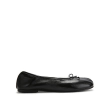 Carin Flat Shoe BLACK LEATHER